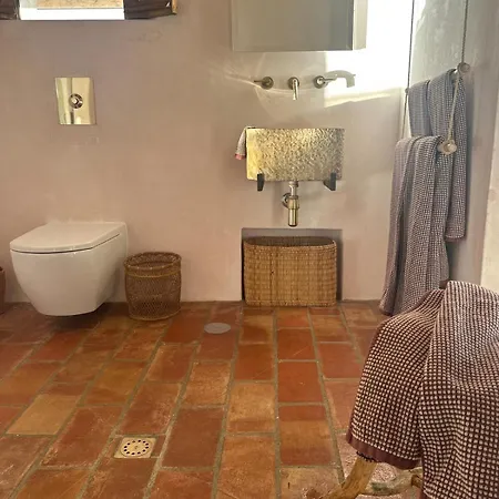 Caso No Campo - Stunning By The Sea